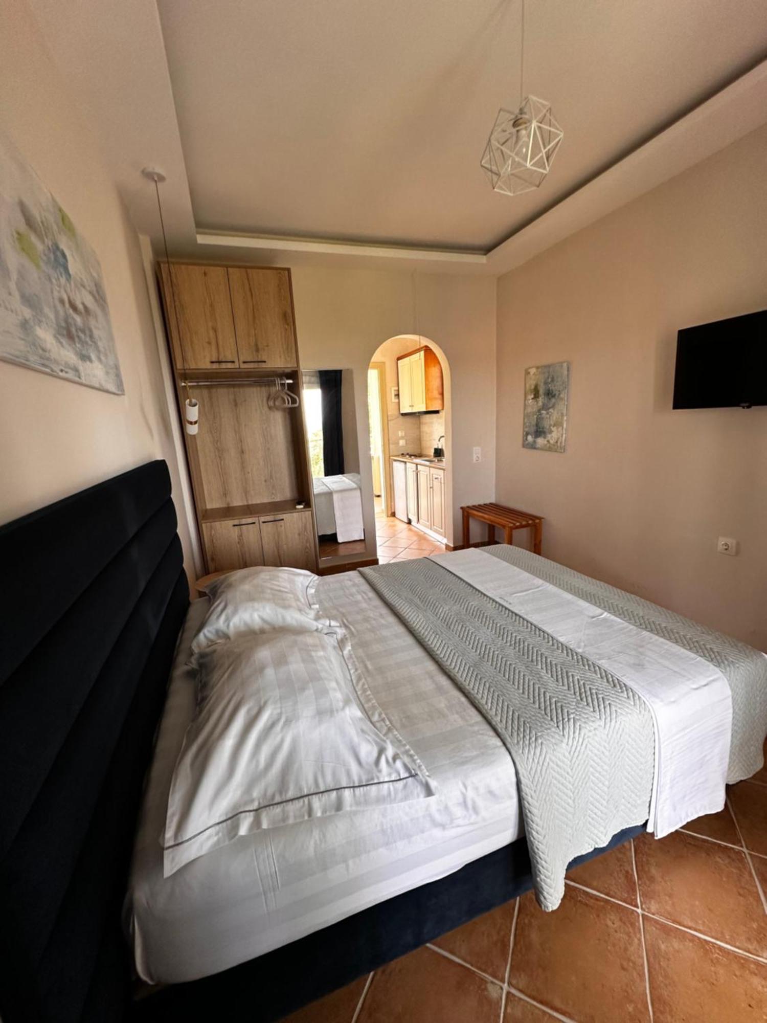 Aparthotel Panorama Hideaway à Dassia  Extérieur photo