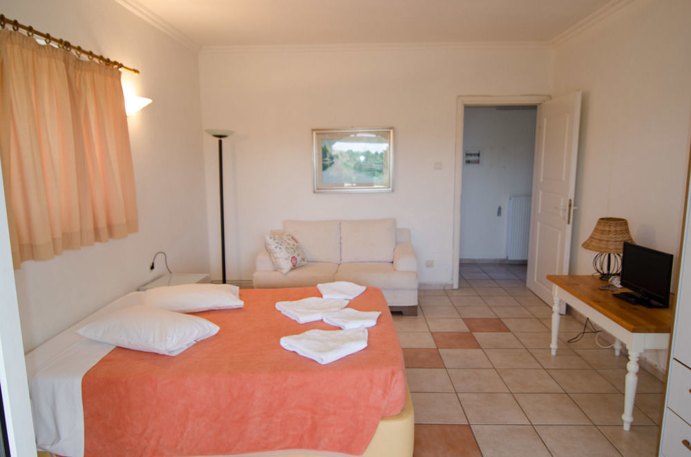 Aparthotel Panorama Hideaway à Dassia  Extérieur photo