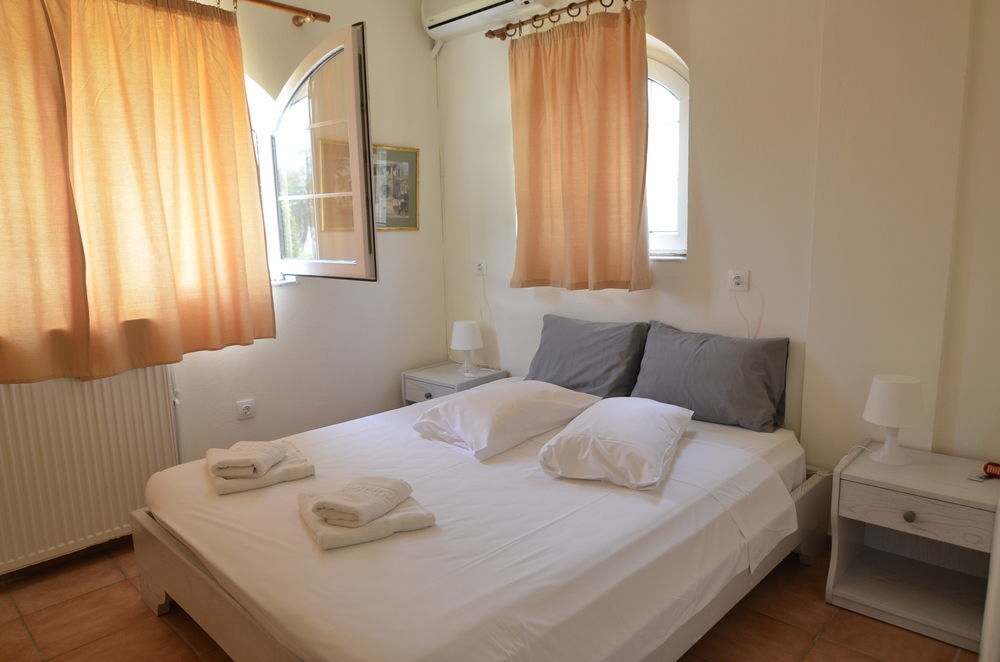 Aparthotel Panorama Hideaway à Dassia  Extérieur photo