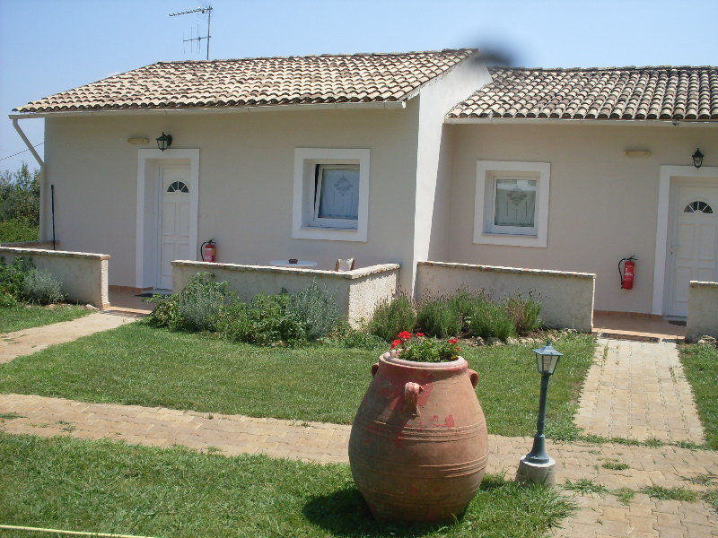 Aparthotel Panorama Hideaway à Dassia  Extérieur photo