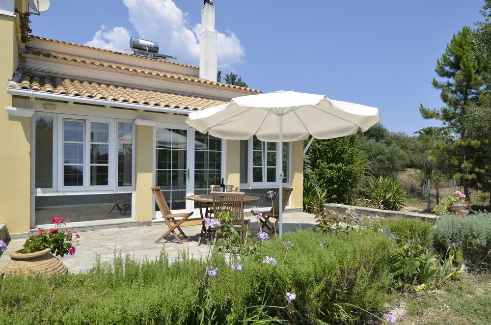 Aparthotel Panorama Hideaway à Dassia  Extérieur photo